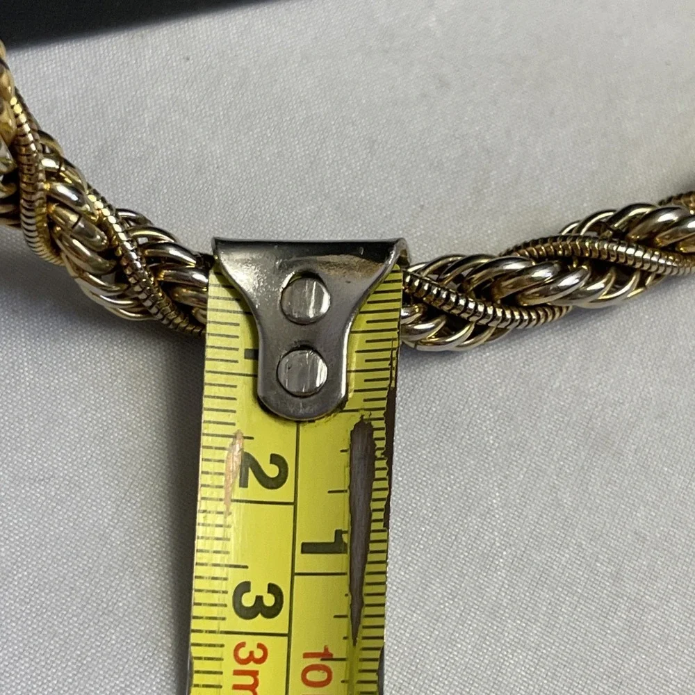 Vintage Twisted Chain Necklace Chunky Gold Tone 29" Long Retro Jewelry - Picture 8 of 9